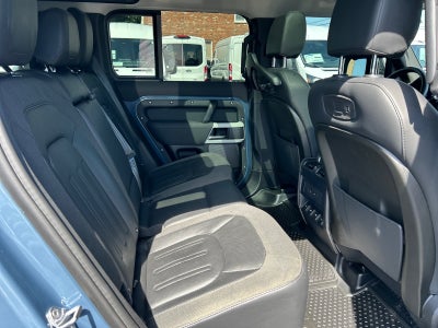 2020 Land Rover Defender 110 SE