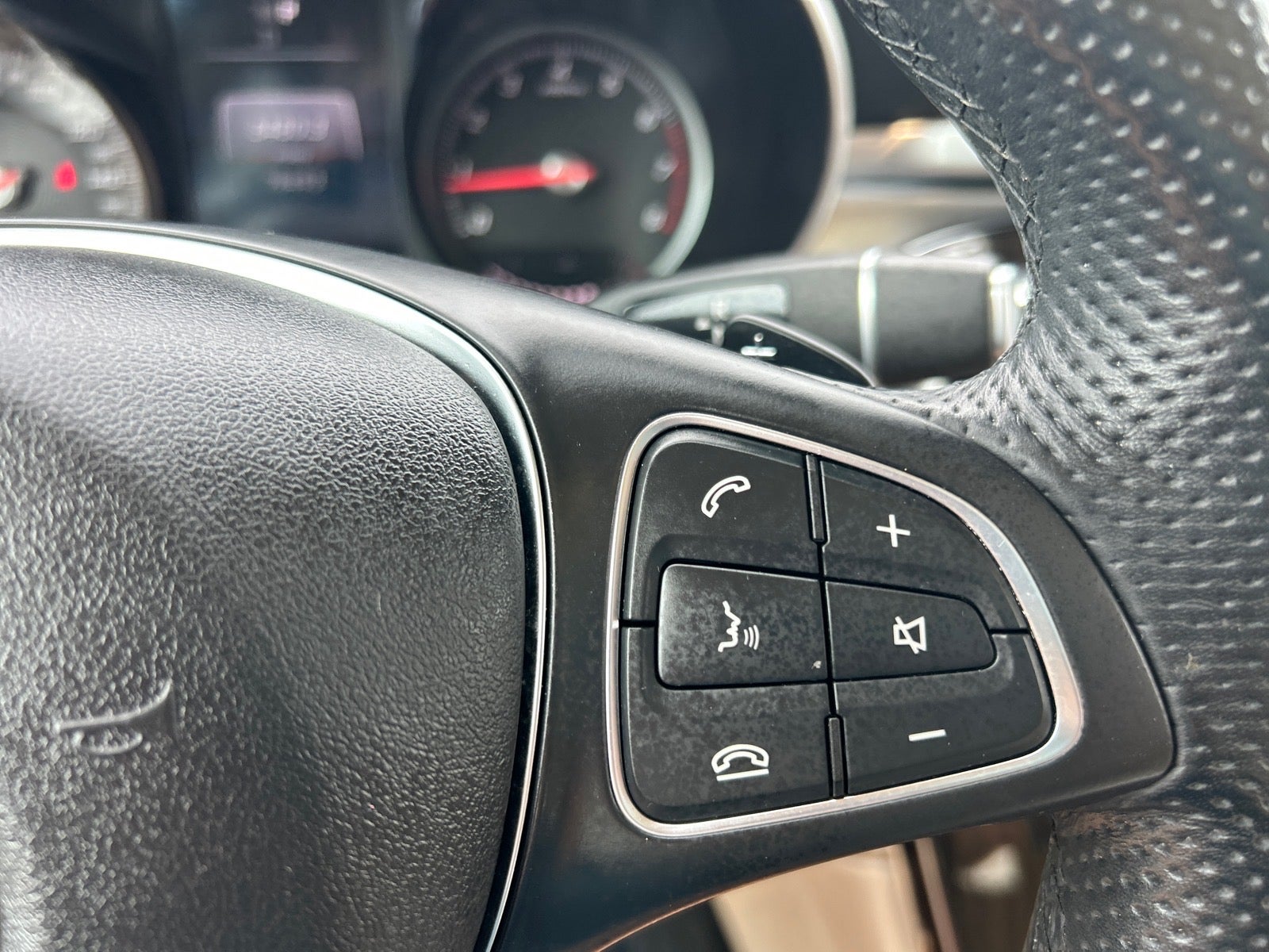 2018 Mercedes-Benz GLC GLC 300 4MATIC®