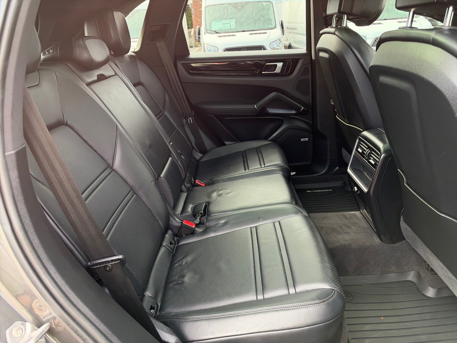 2020 Porsche Cayenne Base