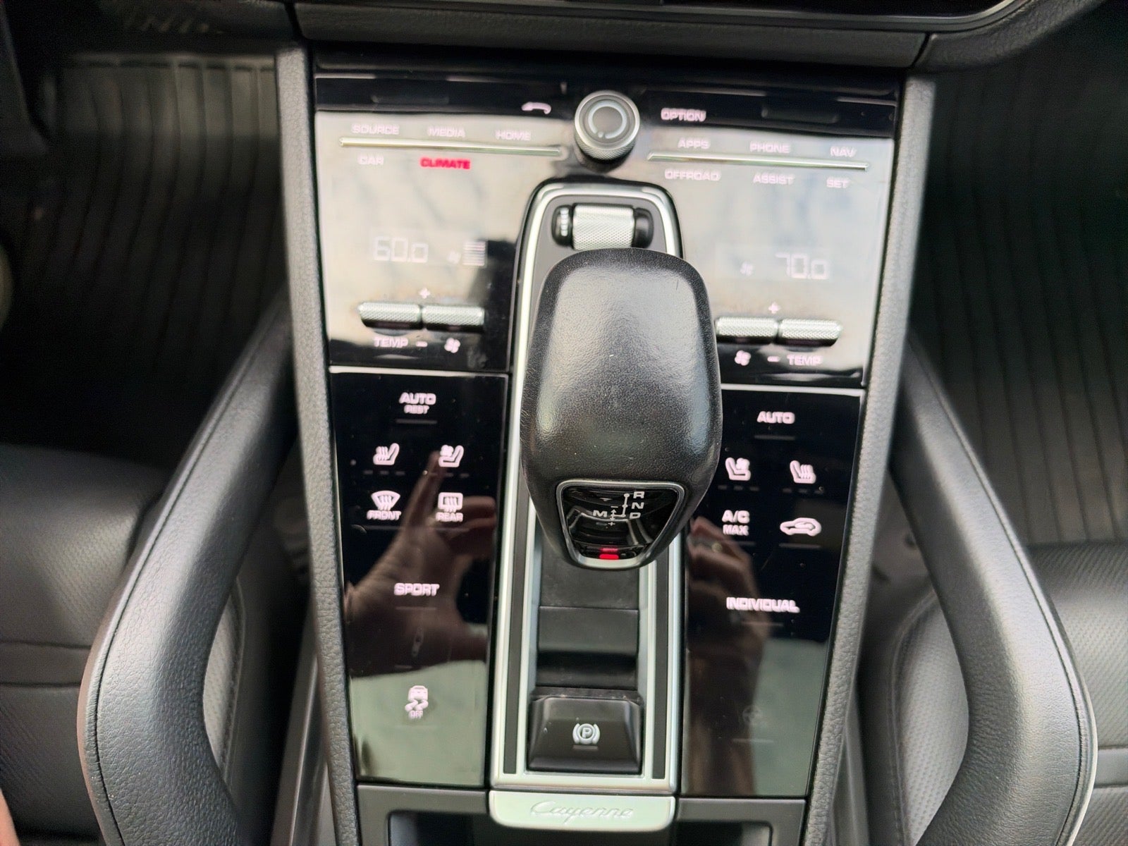 2020 Porsche Cayenne Base