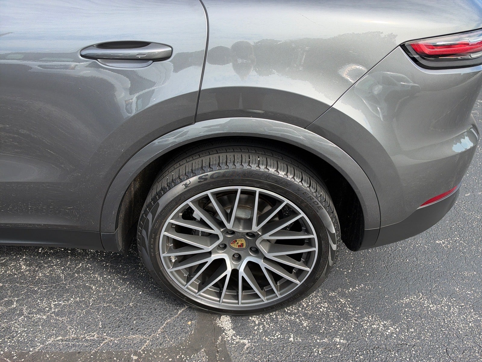 2020 Porsche Cayenne Base