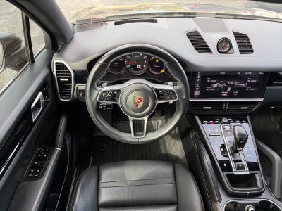 2020 Porsche Cayenne Base