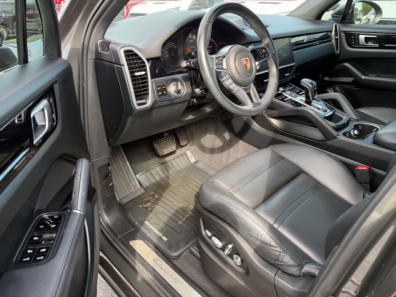 2020 Porsche Cayenne Base