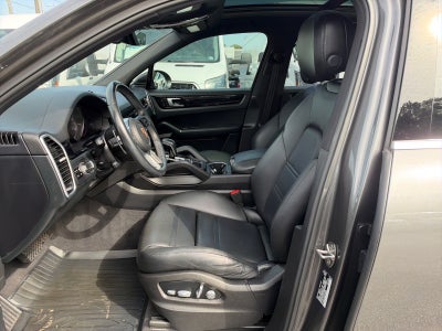 2020 Porsche Cayenne Base