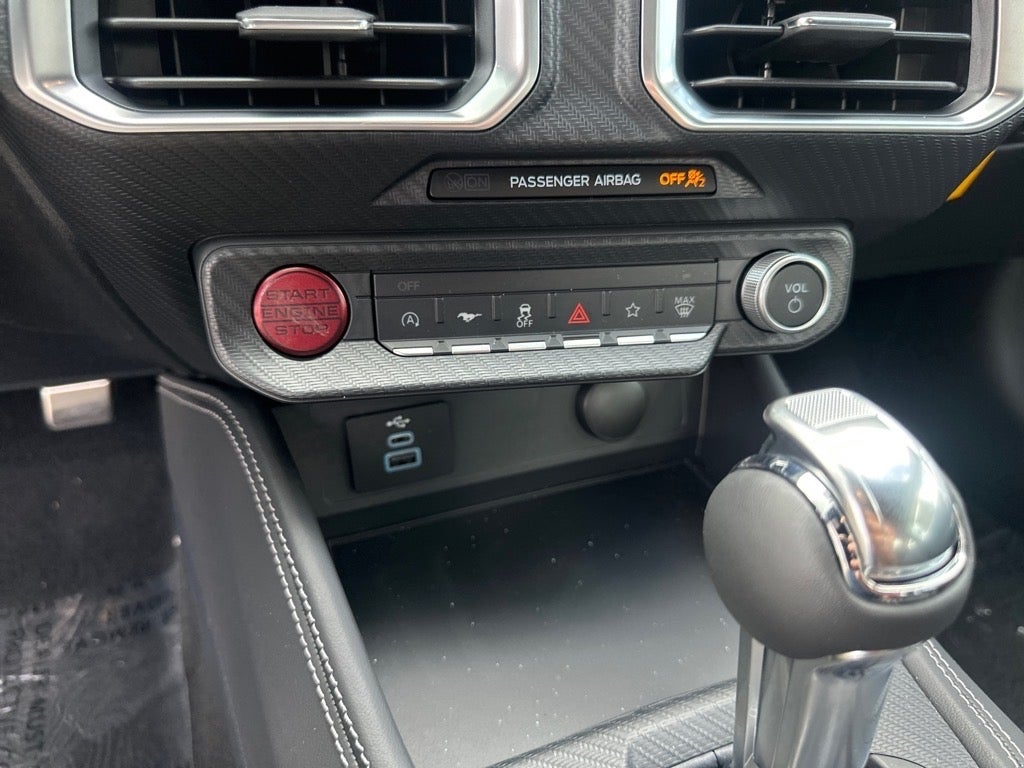 2025 Ford Mustang GT Premium