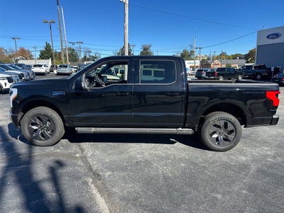 2025 Ford F-150 Lightning Flash