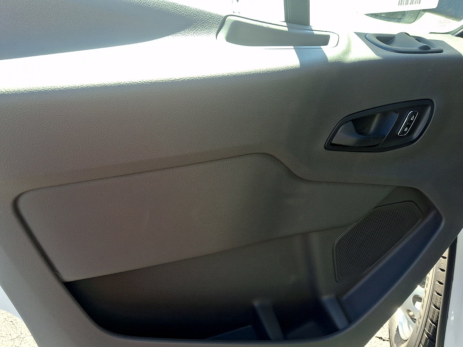 2027 Ford Transit-350 Base