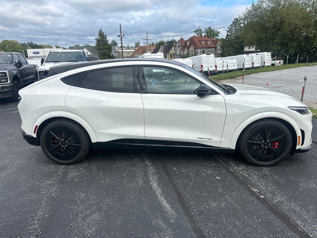 2025 Ford Mustang Mach-E GT