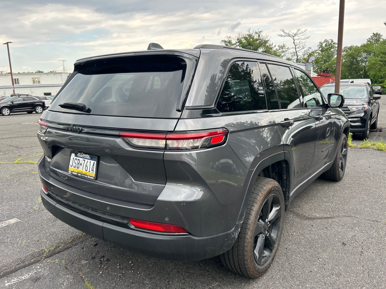 2022 Jeep Grand Cherokee Altitude