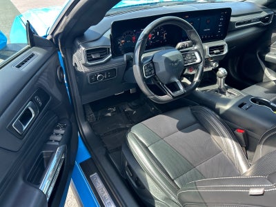 2025 Ford Mustang EcoBoost Premium