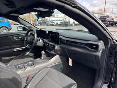 2025 Ford Mustang EcoBoost