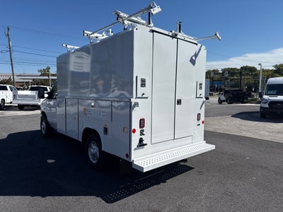 2026 Ford E-350SD Base Reading Enclosed Utility Body