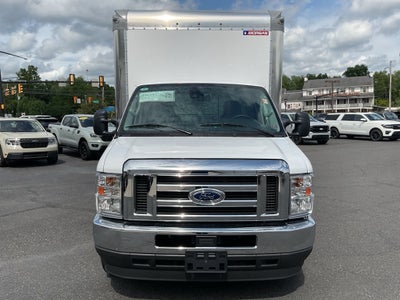 2025 Ford E-350SD Base 15 FT Box Van