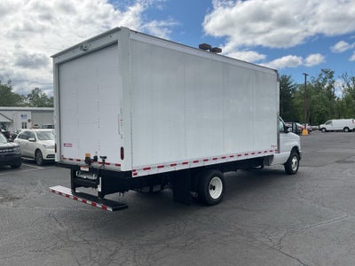 2025 Ford E-450SD Base 17 FT Box Van