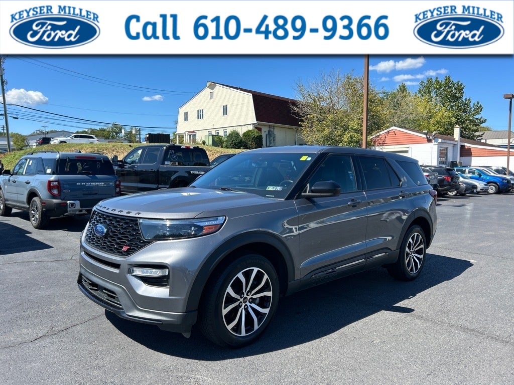2022 Ford Explorer ST