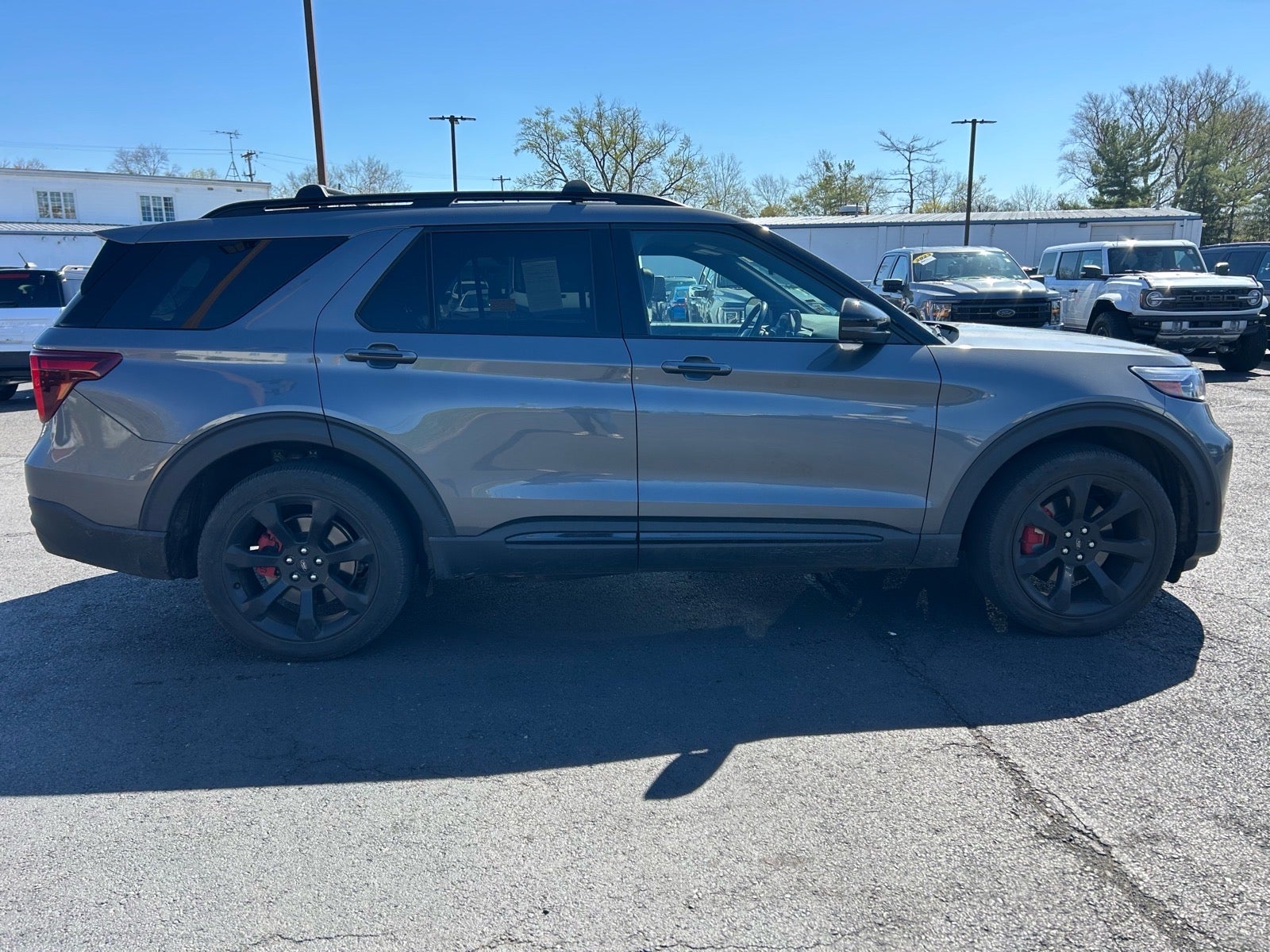 2022 Ford Explorer ST