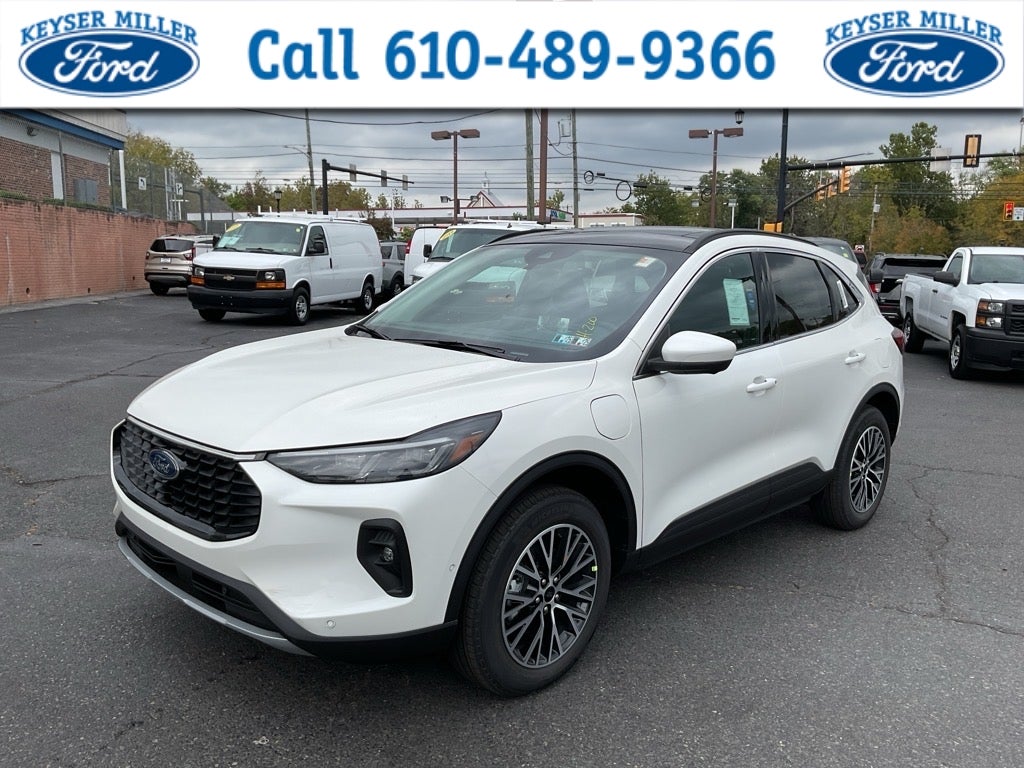 2024 Ford Escape Plug-In Hybrid Base