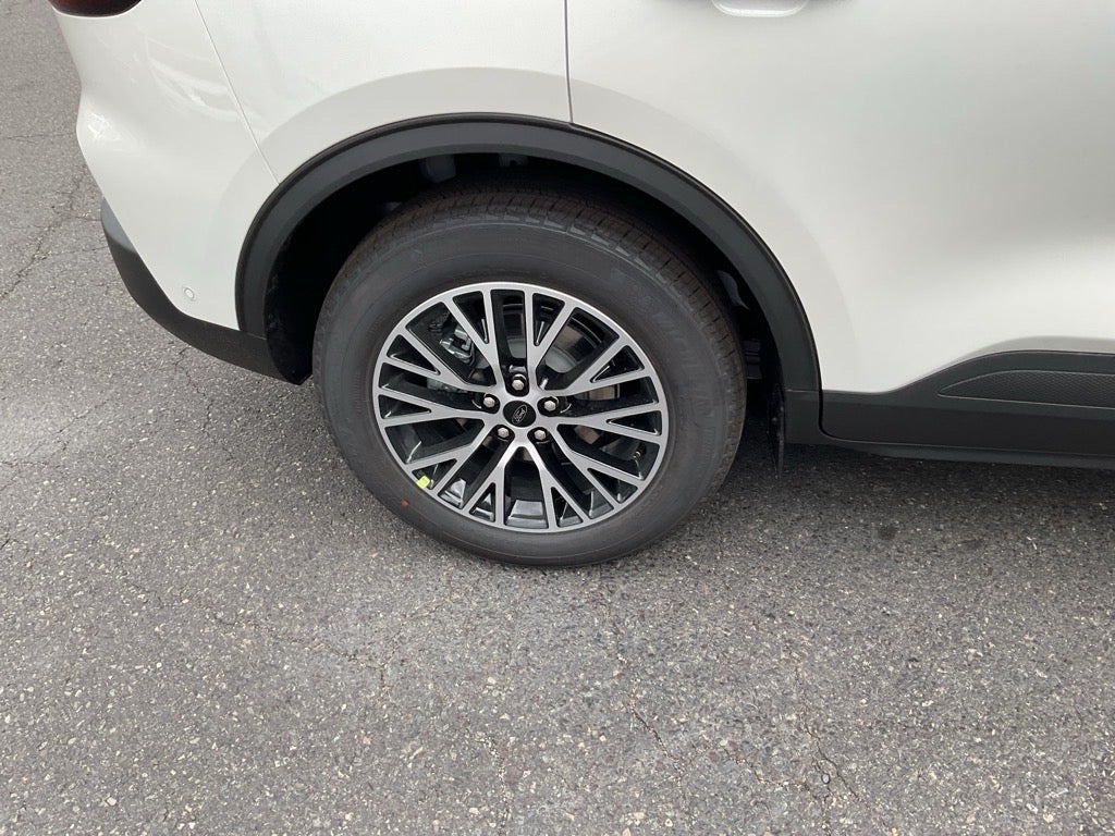 2024 Ford Escape Plug-In Hybrid Base