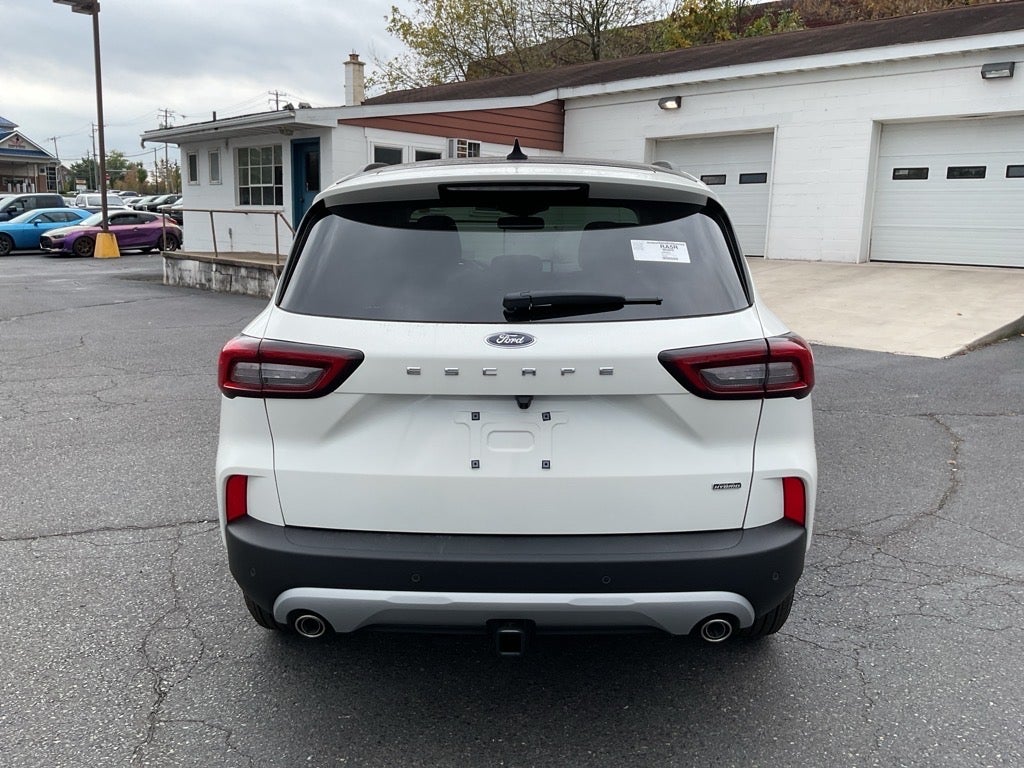 2024 Ford Escape Plug-In Hybrid Base
