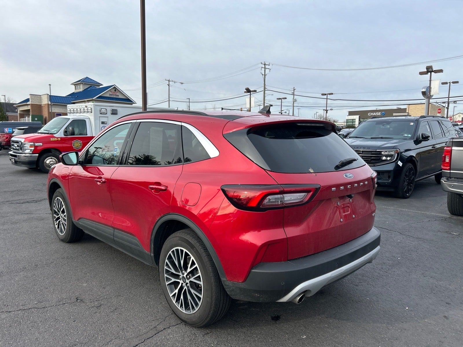 2024 Ford Escape Plug-In Hybrid Base