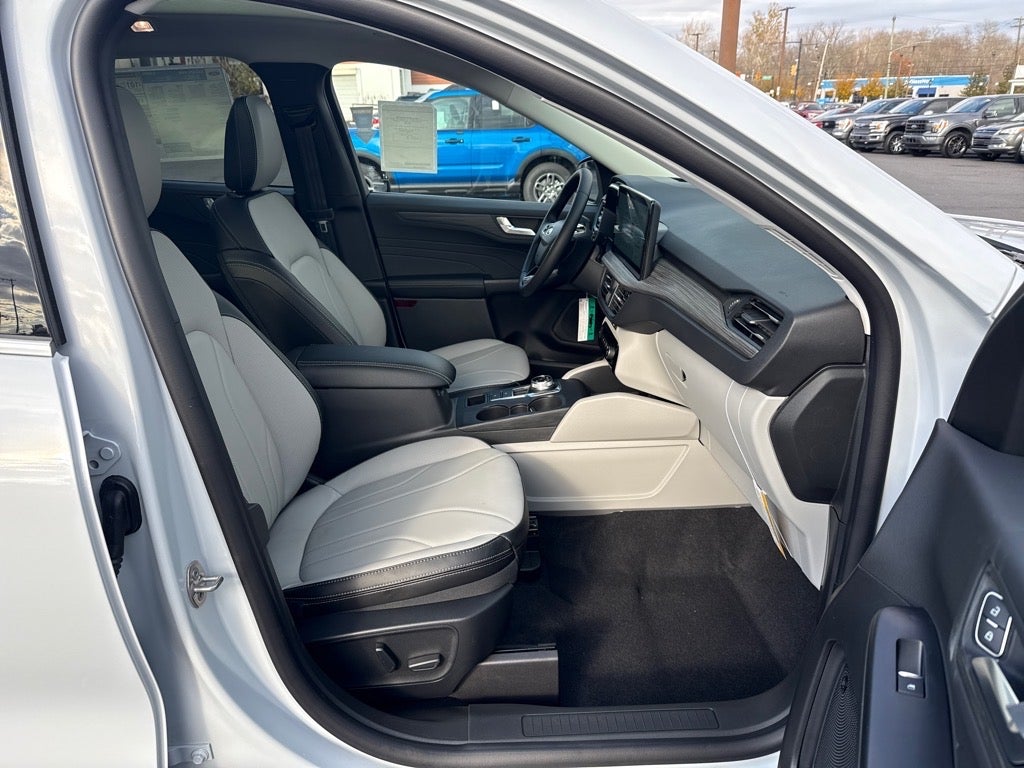 2026 Ford Escape Plug-In Hybrid Base