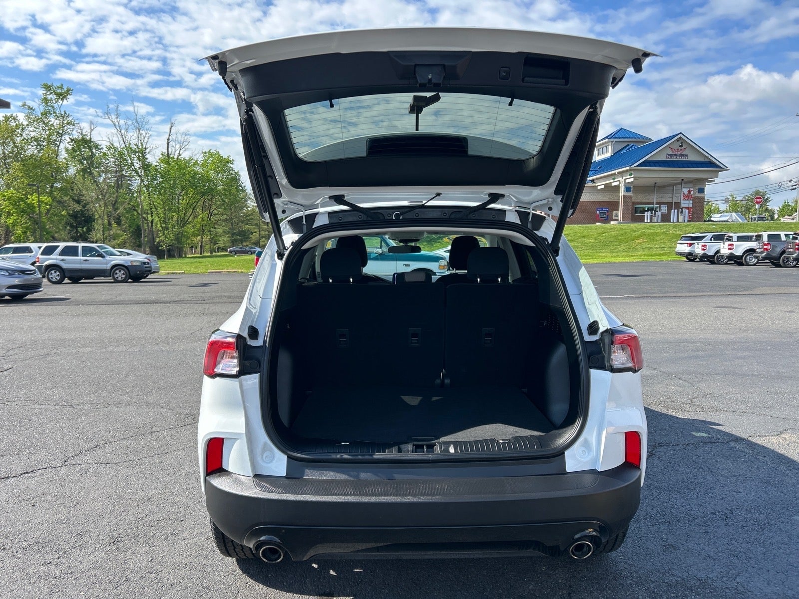 2022 Ford Escape SE