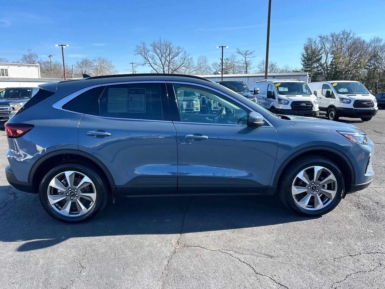 2025 Ford Escape Platinum