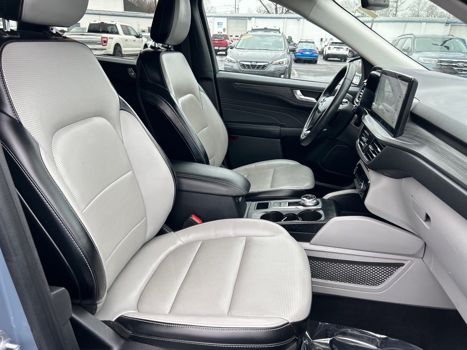 2023 Ford Escape Platinum