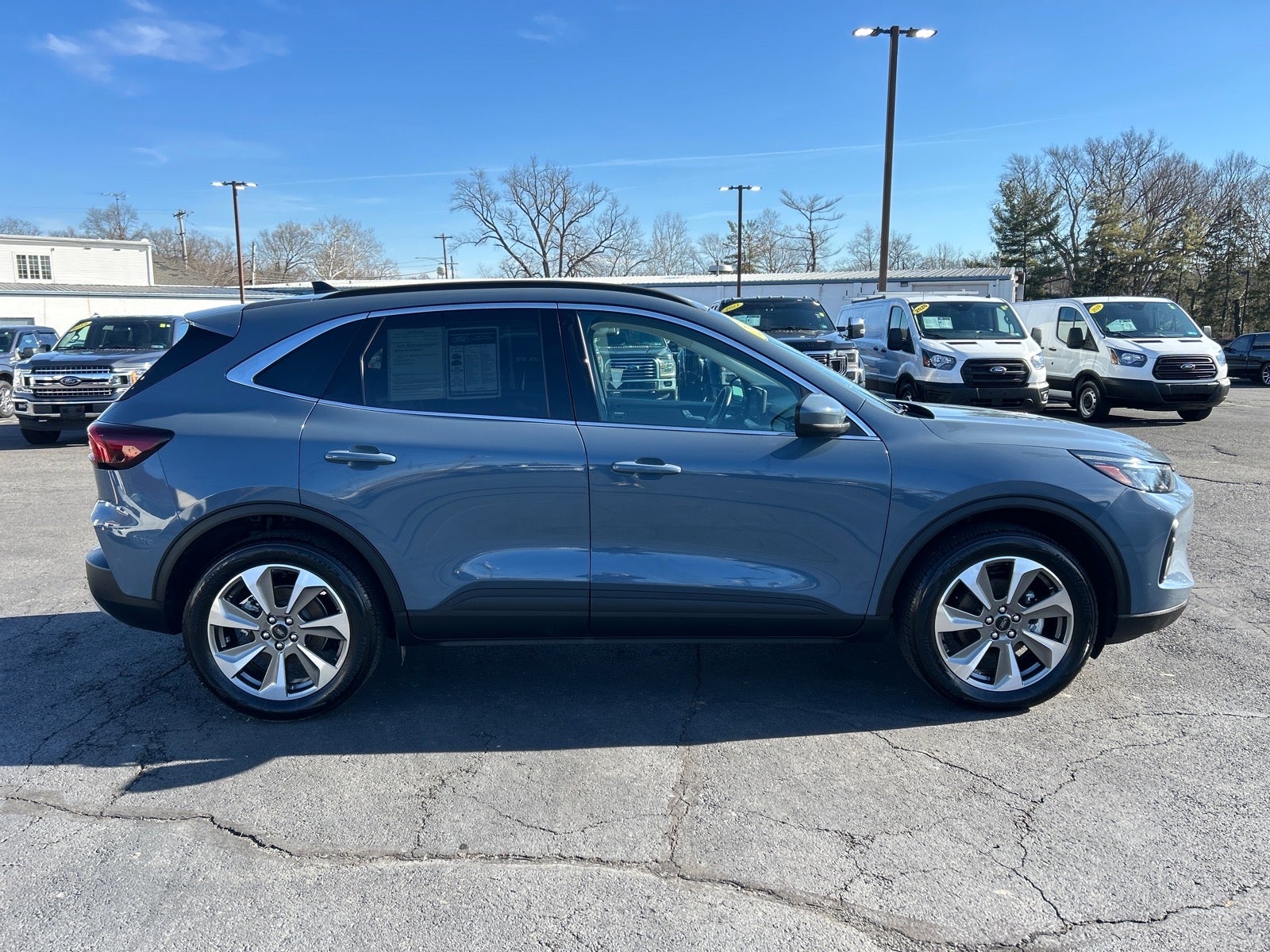 2025 Ford Escape Hybrid Platinum