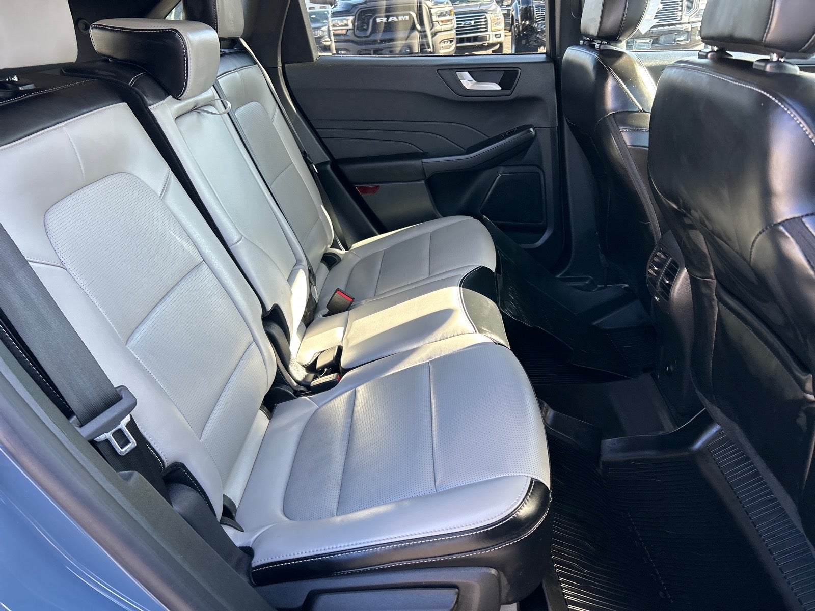 2025 Ford Escape Hybrid Platinum