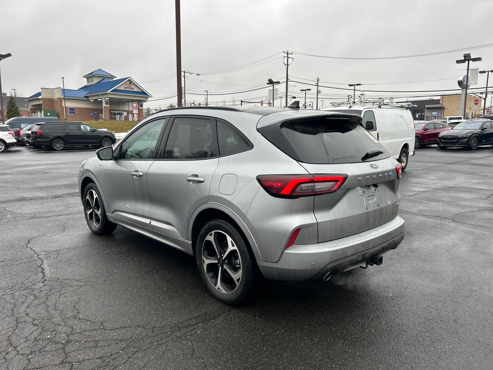 2024 Ford Escape ST-Line Select