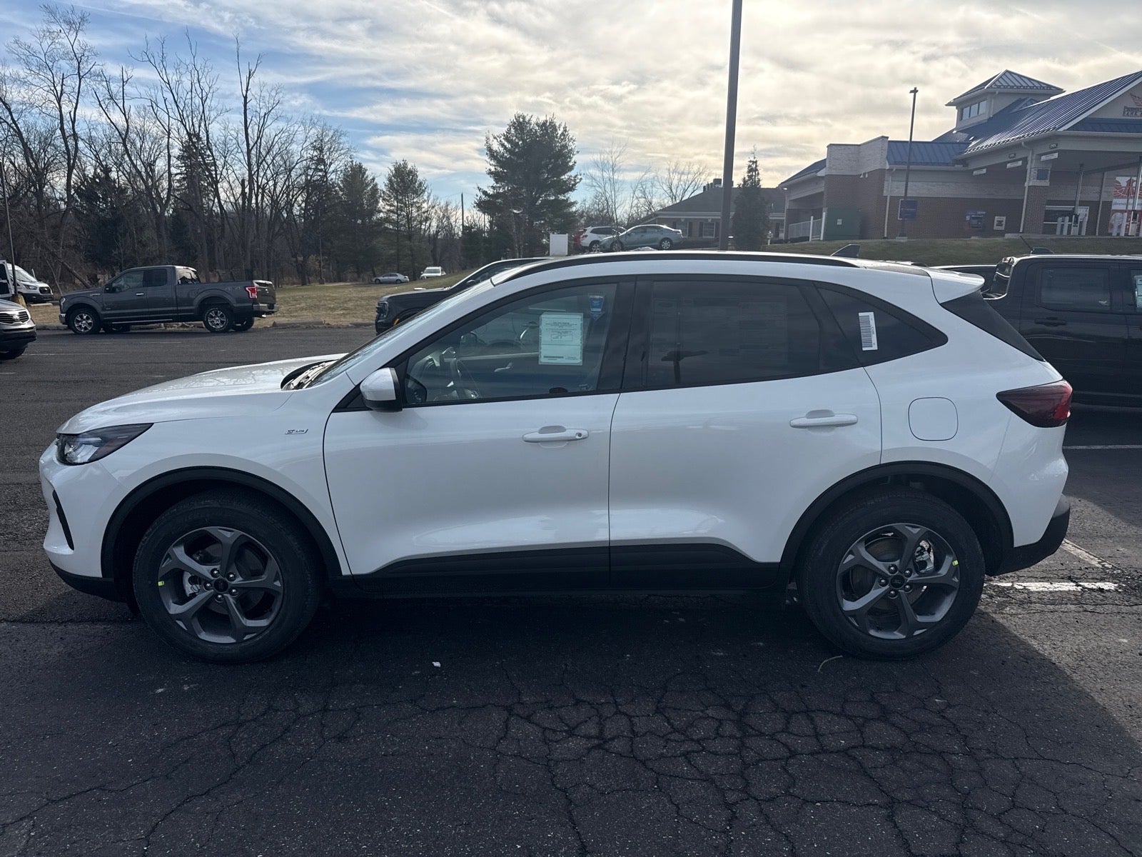 2026 Ford Escape Hybrid ST-Line Select
