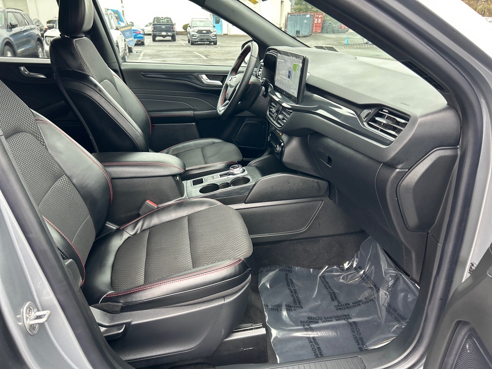 2024 Ford Escape Hybrid ST-Line Select