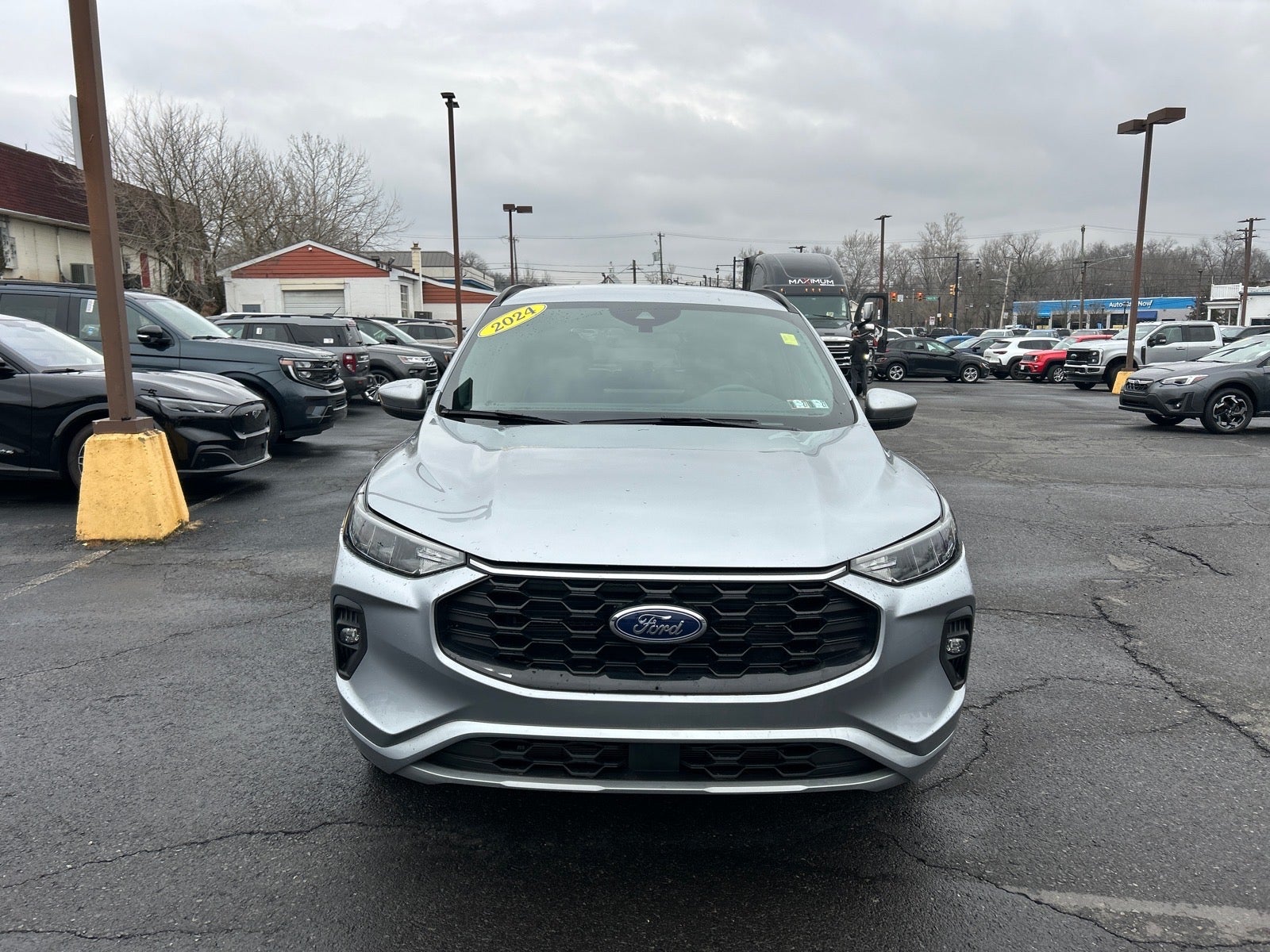 2024 Ford Escape Hybrid ST-Line Select