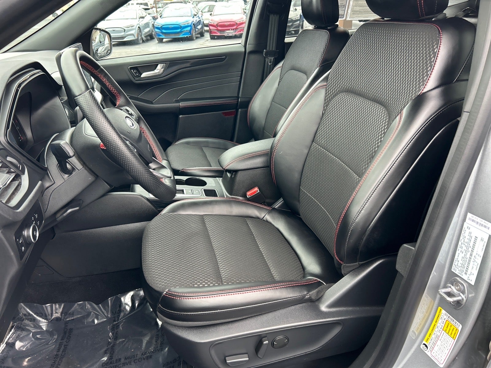 2024 Ford Escape Hybrid ST-Line Select