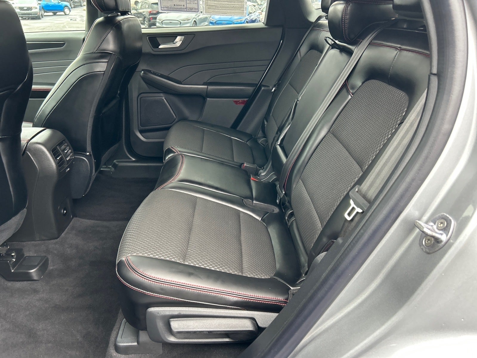 2024 Ford Escape Hybrid ST-Line Select