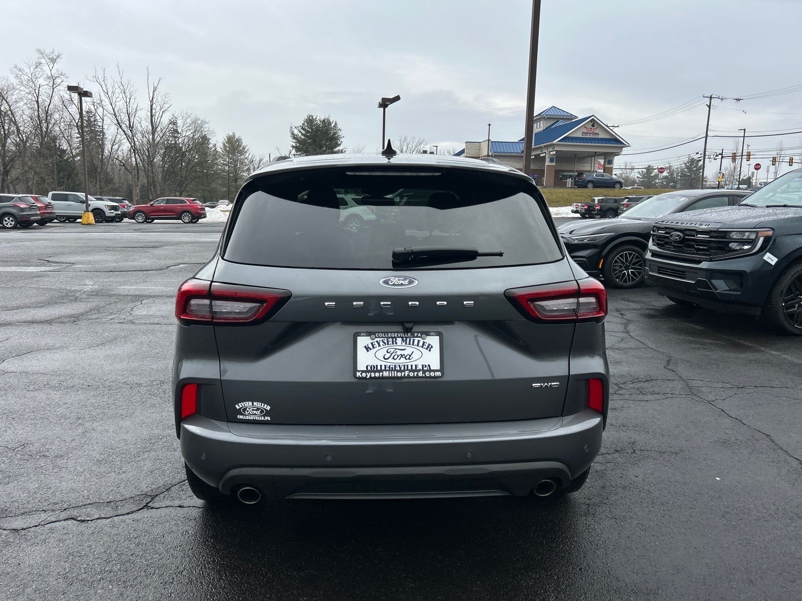 2023 Ford Escape ST-Line Elite