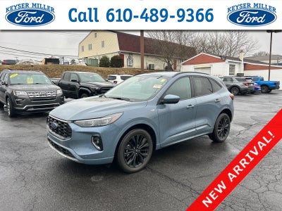 2023 Ford Escape ST-Line Elite