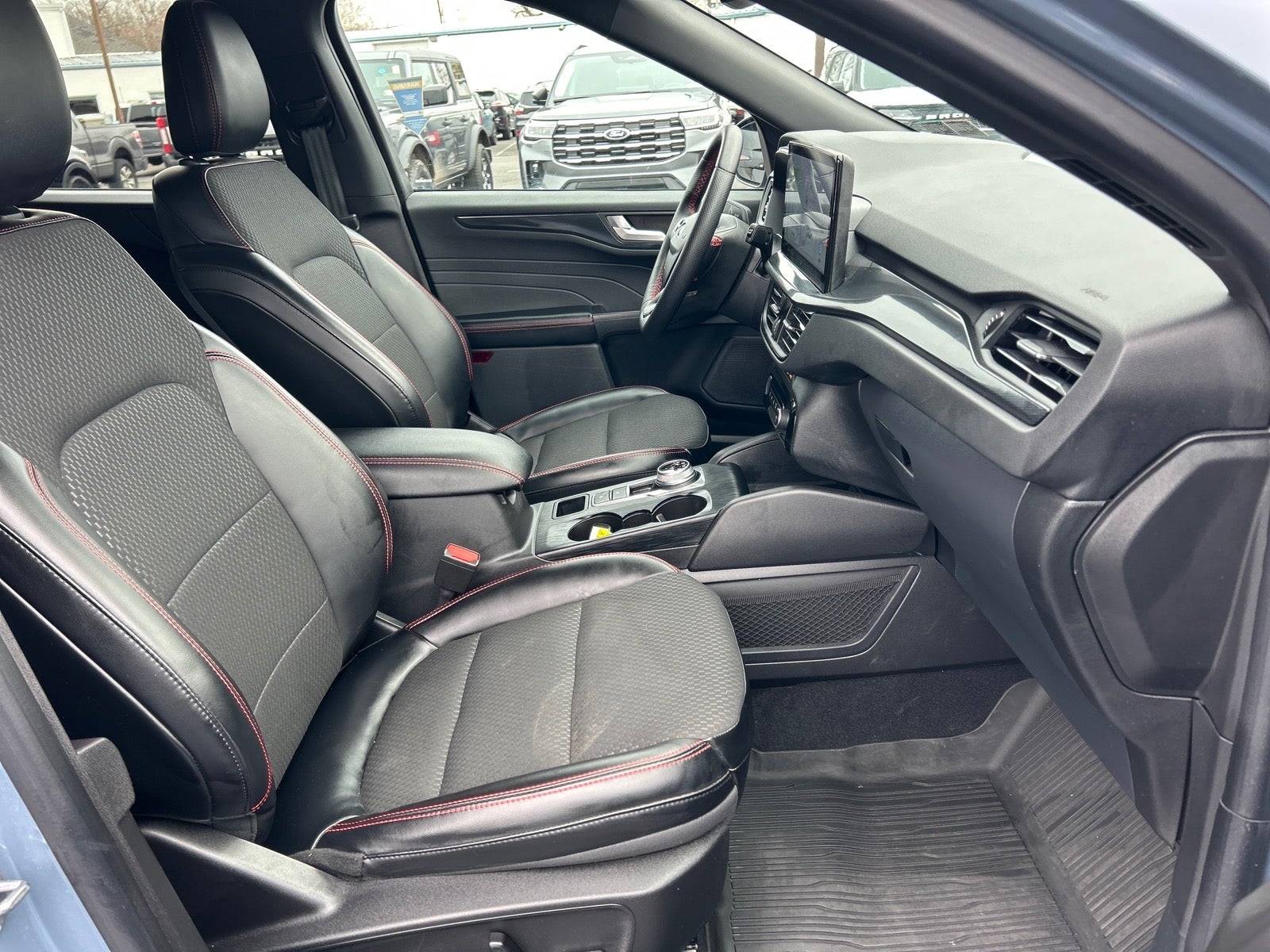 2023 Ford Escape ST-Line Elite