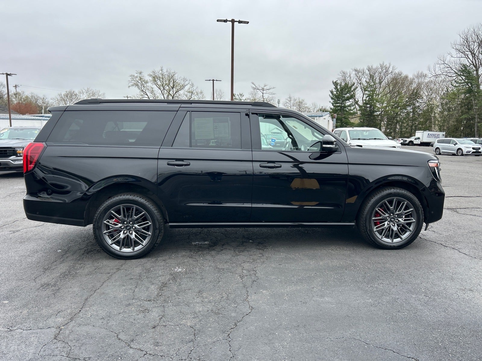 2025 Ford Expedition Max Platinum