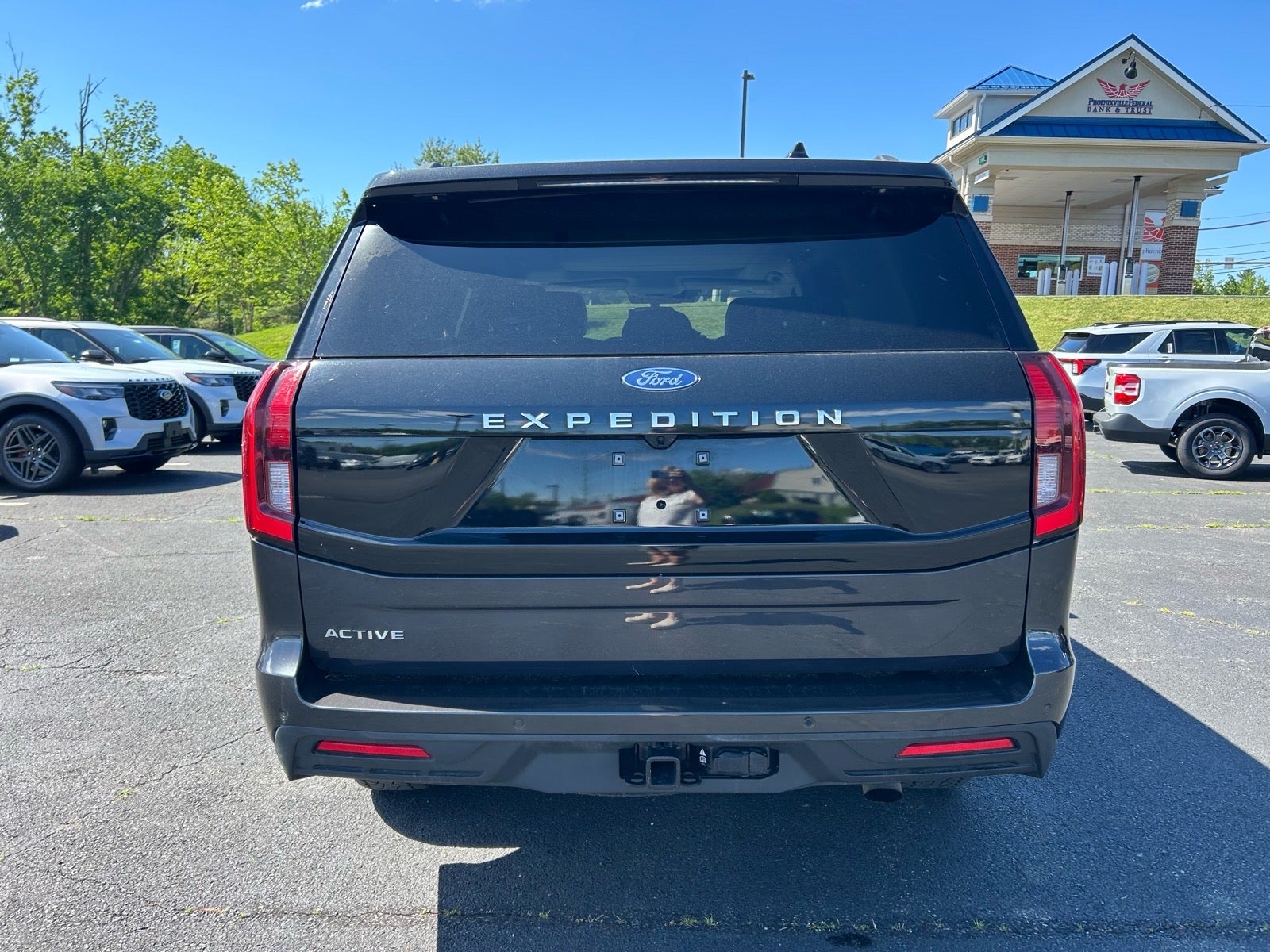 2025 Ford Expedition Active