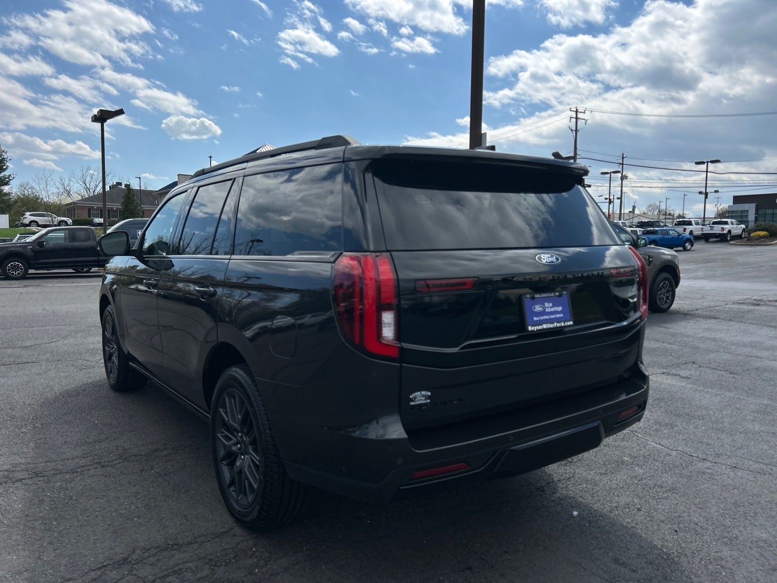2025 Ford Expedition Platinum