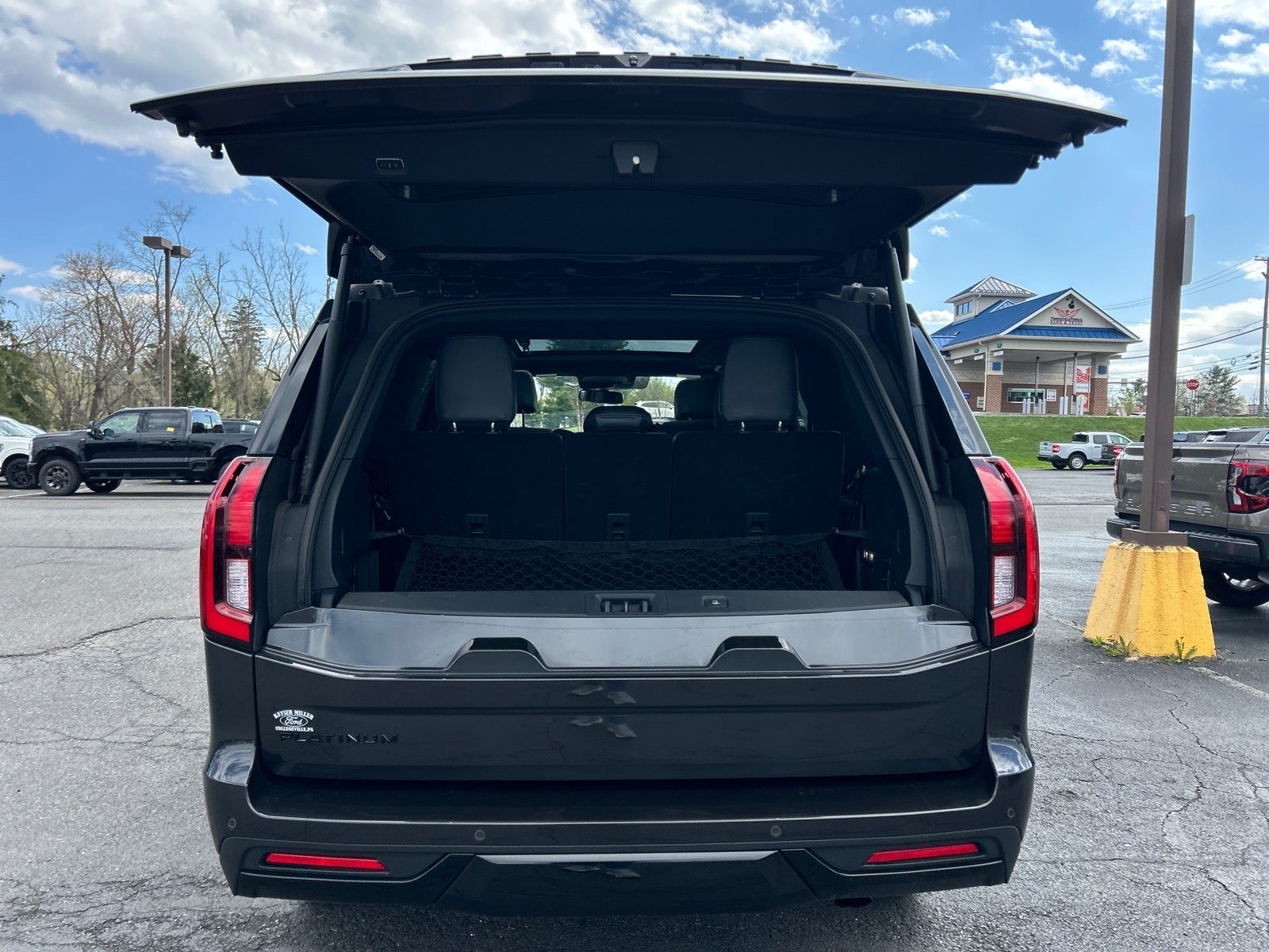 2025 Ford Expedition Platinum