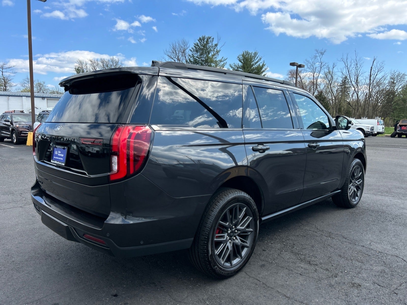 2025 Ford Expedition Platinum