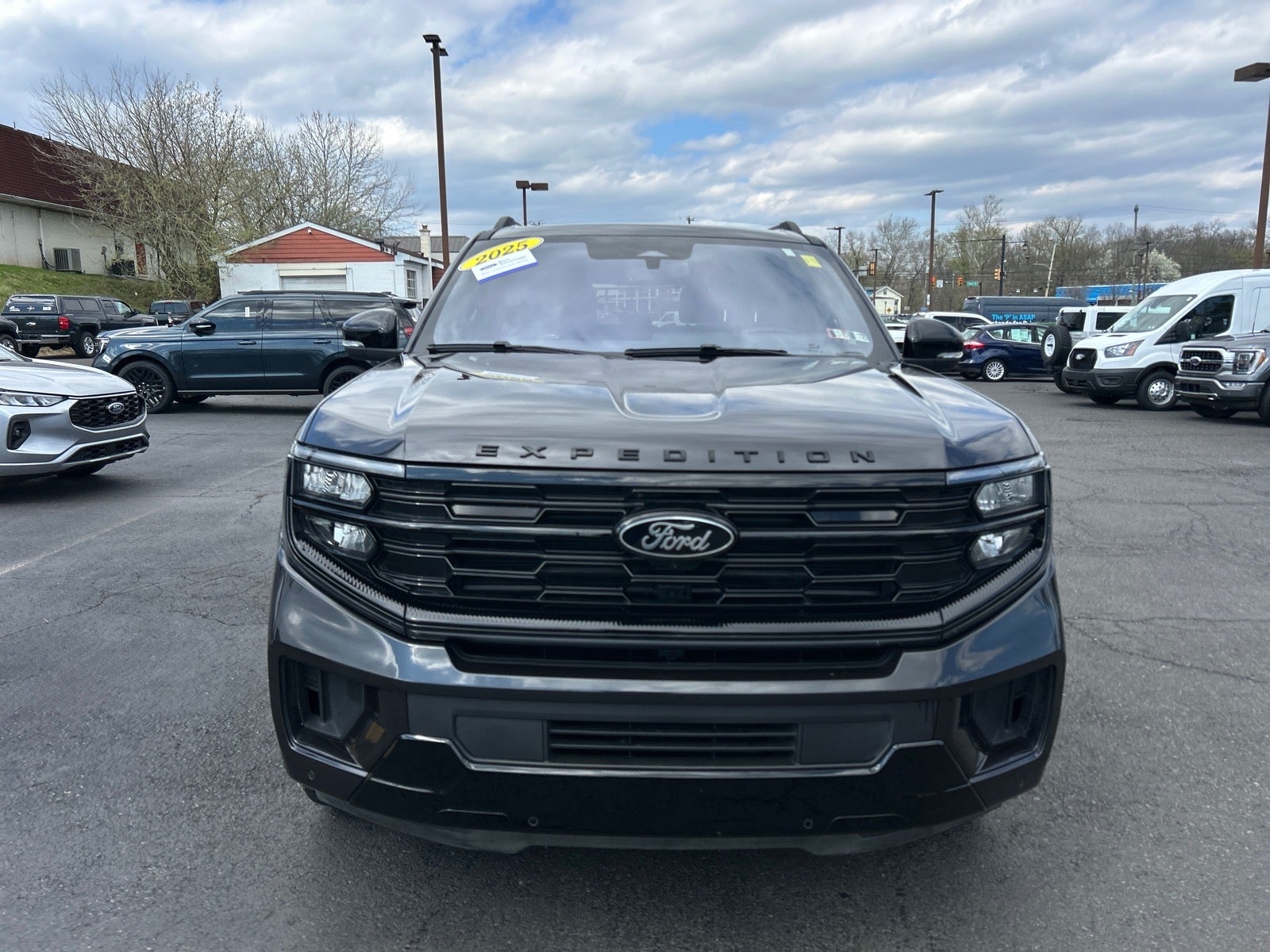 2025 Ford Expedition Platinum