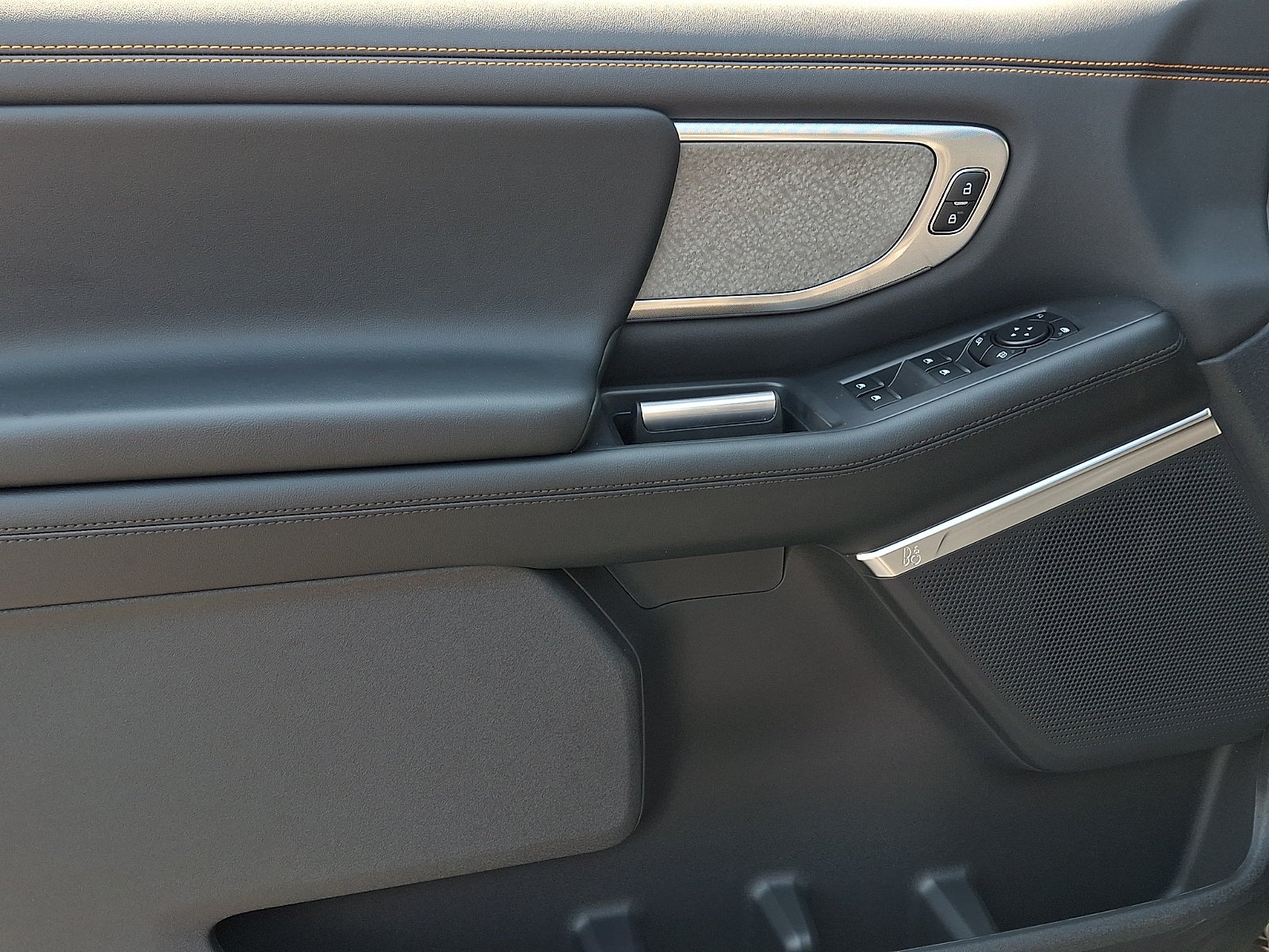 2027 Ford Expedition Tremor