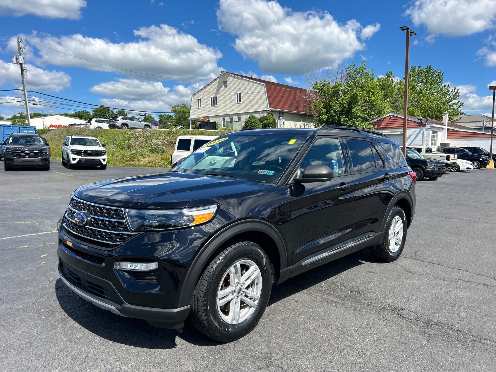 2024 Ford Explorer XLT