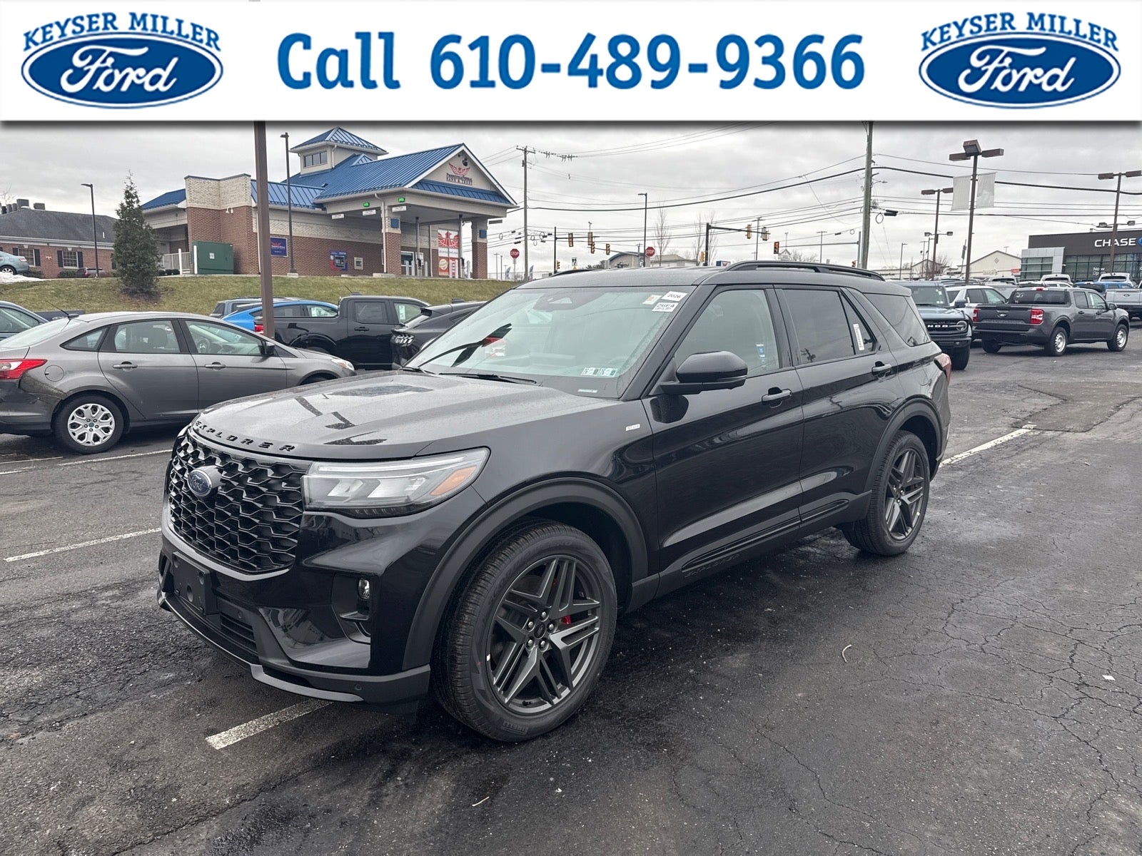 2026 Ford Explorer ST-Line