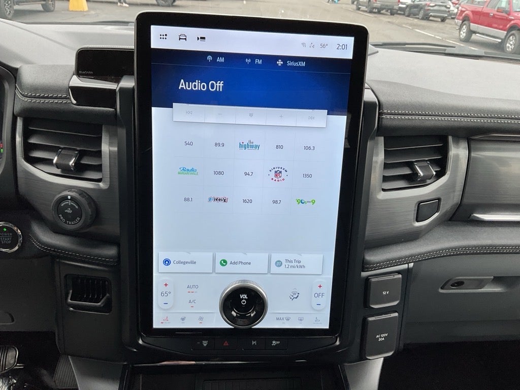 2025 Ford F-150 Lightning Flash