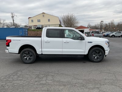 2025 Ford F-150 Lightning Flash